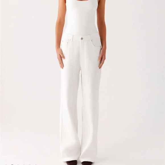 Peppermayo Exclusive - Back Again Straight Leg Denim Jeans - White - Picture 2 of 10